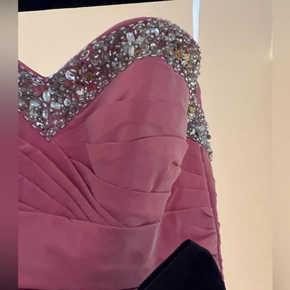 Only wore once size 2 - Picture 4 of 11